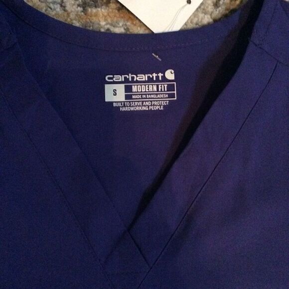 CARHARTT WOMEN’S MODERN FIT SCRUB TOP! NWT! SZ S - Picture 2 of 9